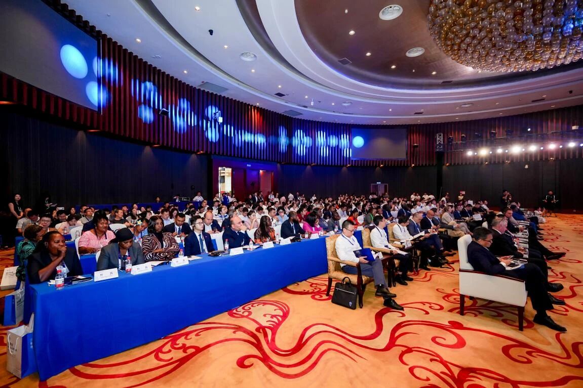 北京时代新威出席“2025中国国际大数据产业博览会数字丝绸之路·数字经济国际对接交流活动”